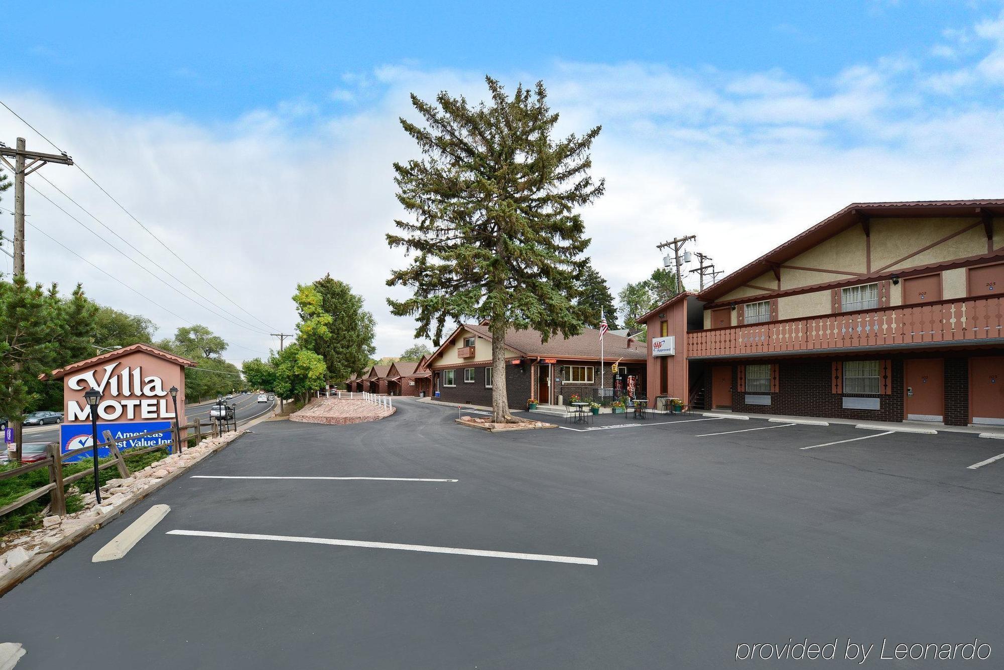 Villa Motel At マニトゥー・スプリングス エクステリア 写真